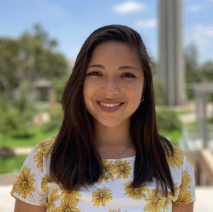 Meet your Posher, Laura